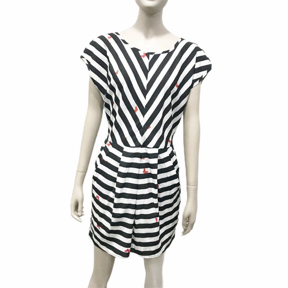 Solemio‎ Mini Dress Striped Open Back Size L